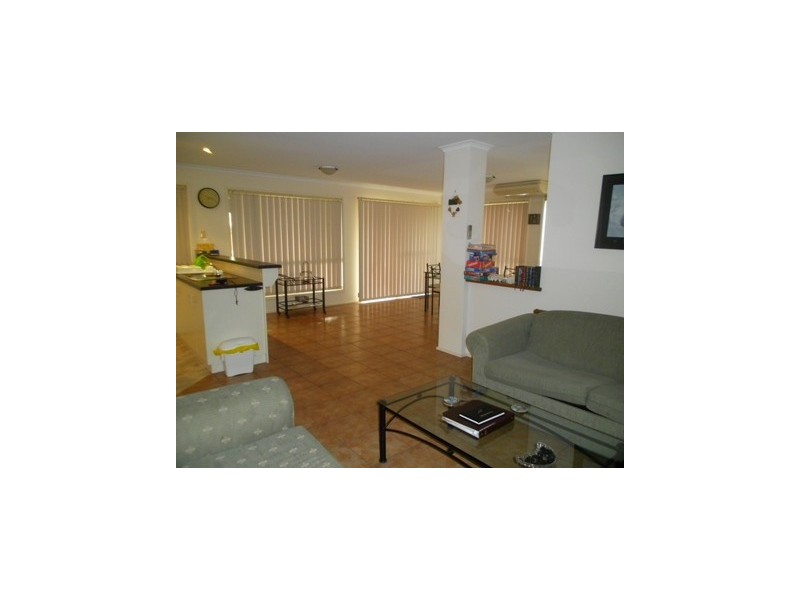 4 Highview Grove, Moonta Bay SA 5558