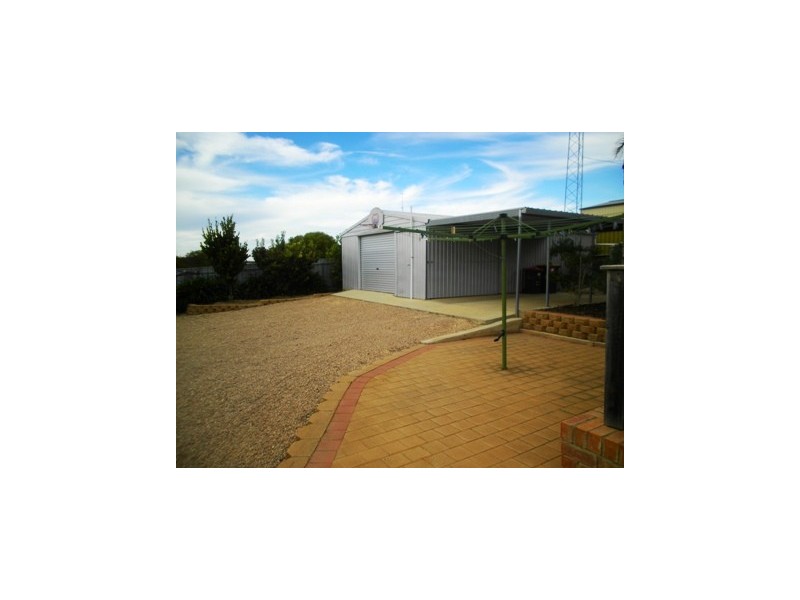 4 Highview Grove, Moonta Bay SA 5558