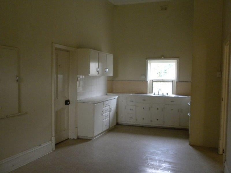 31 Caroline Street, Moonta SA 5558