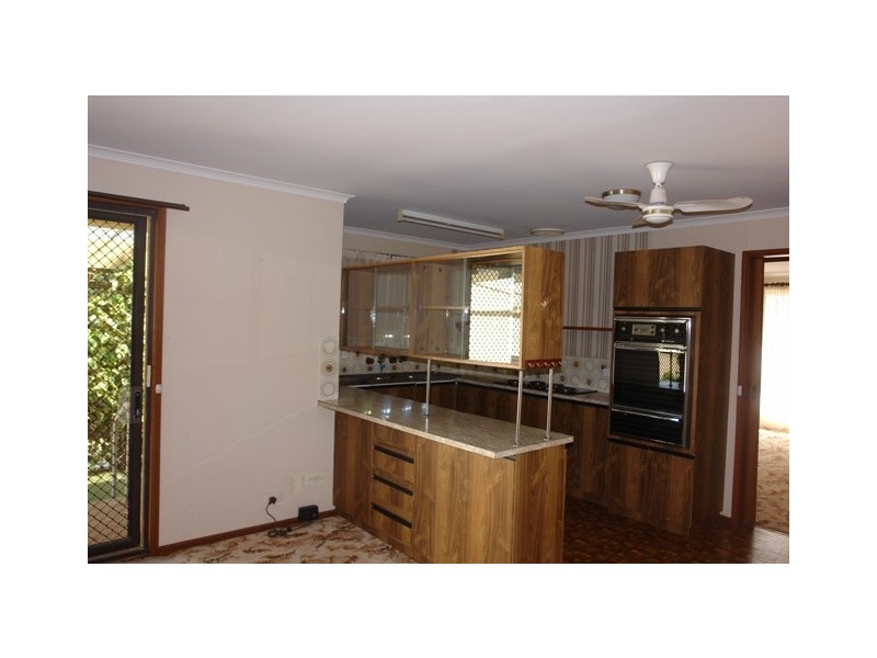 6 Olive Place, Moonta Bay SA 5558