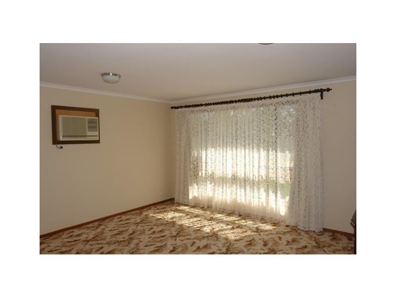 6 Olive Place, Moonta Bay SA 5558