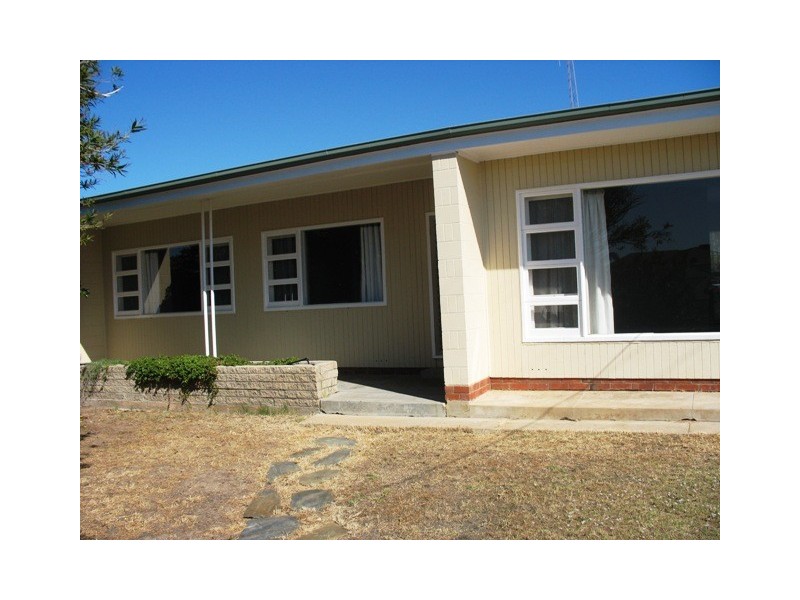 4 bowden, Moonta Bay SA 5558