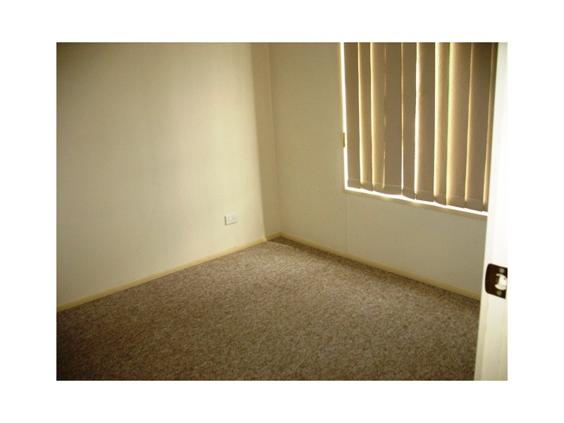 4 bowden, Moonta Bay SA 5558