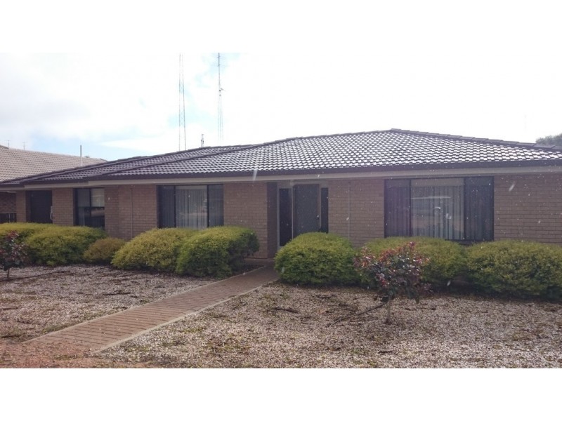100 Bay Road, Moonta Bay SA 5558