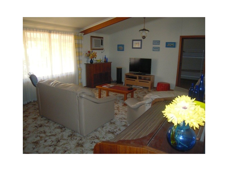 35 hughes, Moonta Bay SA 5558