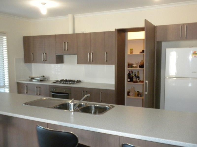 14 Keen Street, Moonta Bay SA 5558