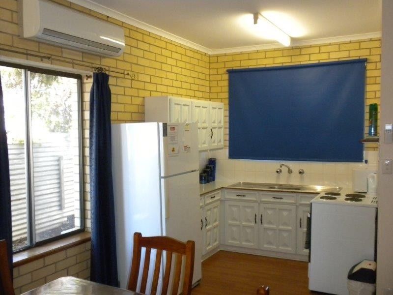 4 Narangga Terrace, Moonta Bay SA 5558
