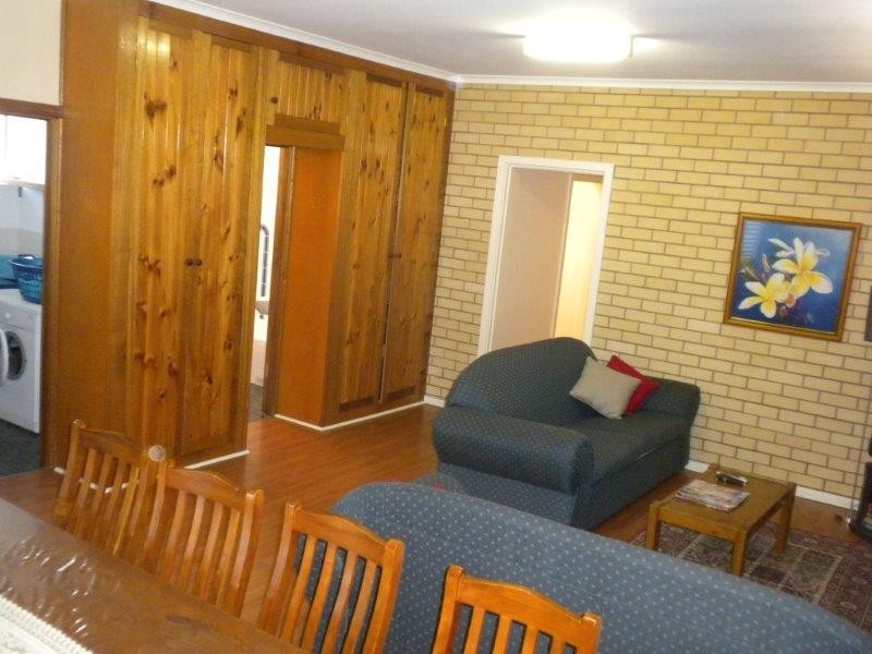 4 Narangga Terrace, Moonta Bay SA 5558
