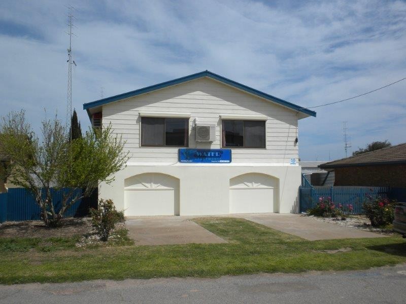 10 Percy Street, Moonta Bay SA 5558
