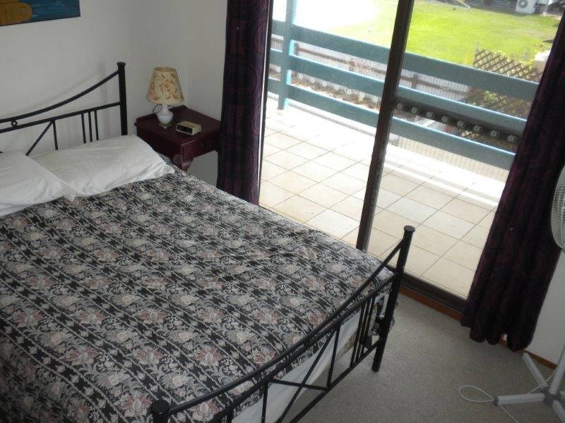 10 Percy Street, Moonta Bay SA 5558