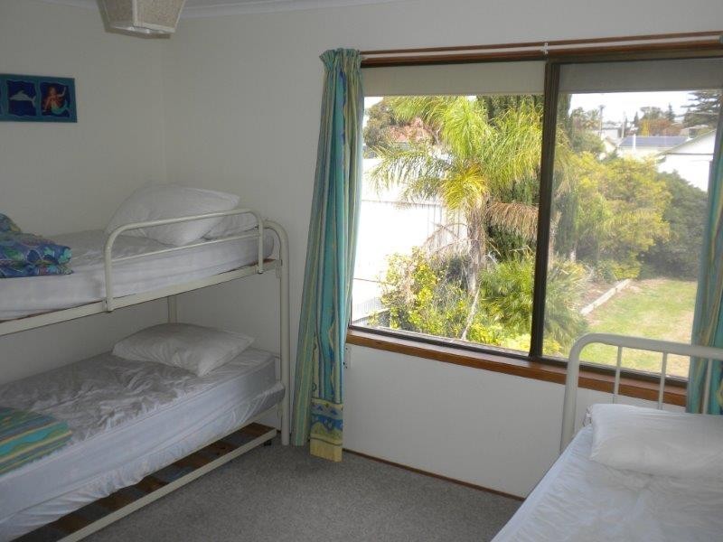 10 Percy Street, Moonta Bay SA 5558