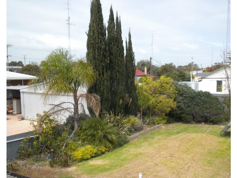 10 Percy Street, Moonta Bay SA 5558