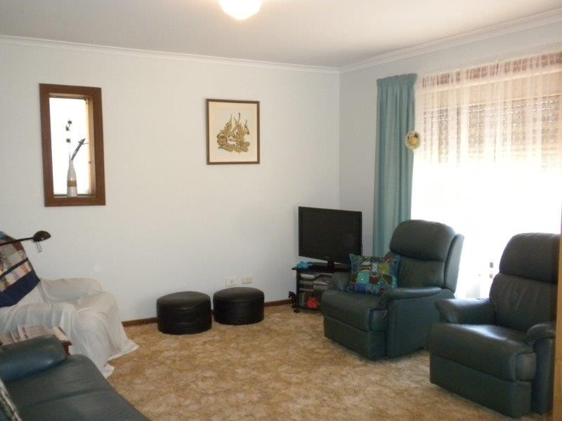 89 George Street, Moonta SA 5558