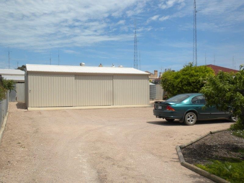 89 George Street, Moonta SA 5558