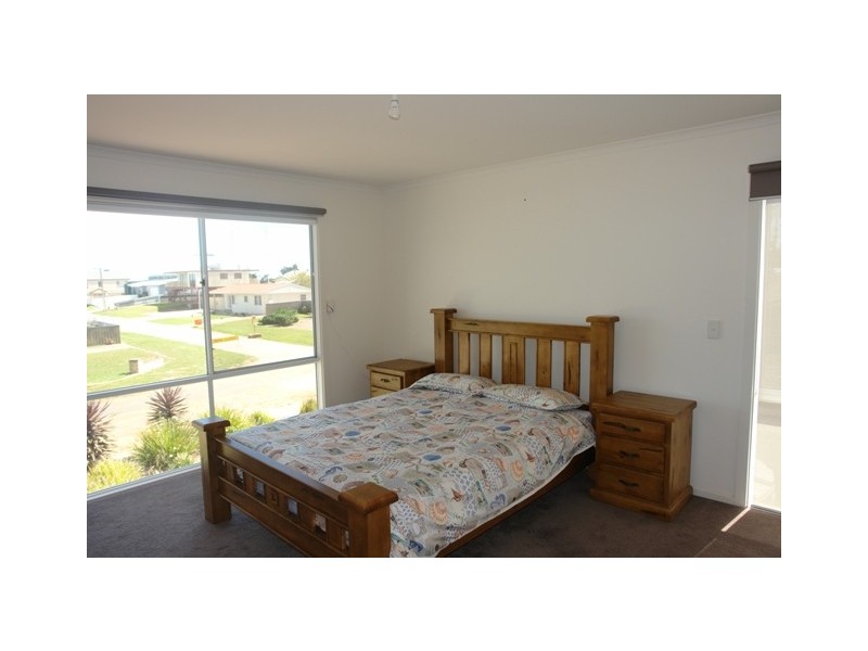 14 Stuckey Street, Moonta Bay SA 5558