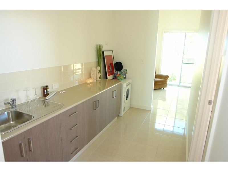 Unit 3, 6 Hughes Avenue, Moonta Bay SA 5558