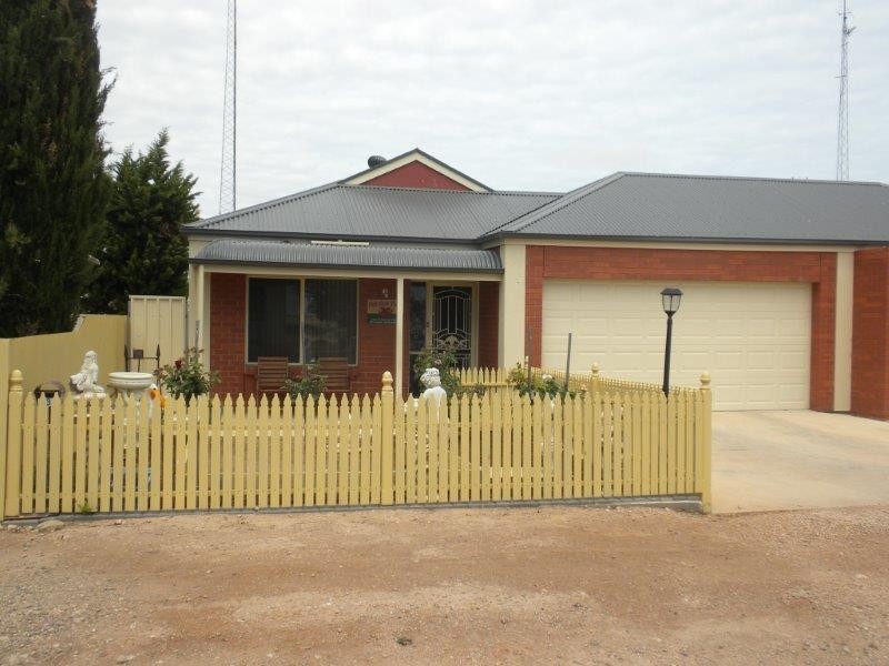 28a Kadina Road, Wallaroo SA 5556