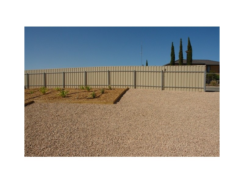 6 Hosking Place, Moonta Bay SA 5558