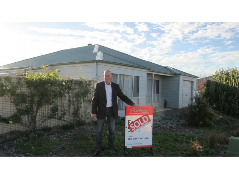 6 Murrin Street, Moonta Bay SA 5558