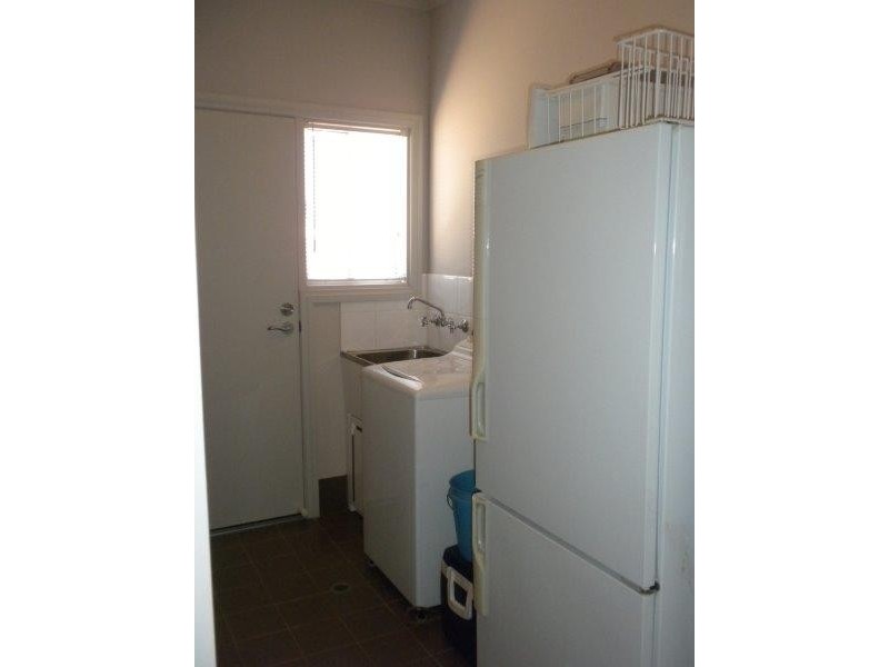 15 Brokenshire Street, Moonta Bay SA 5558