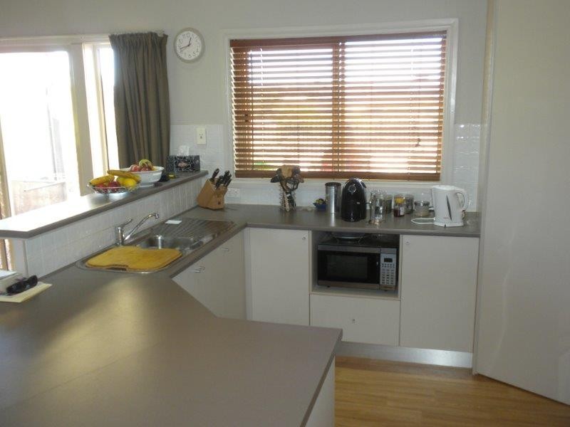 15 Brokenshire Street, Moonta Bay SA 5558