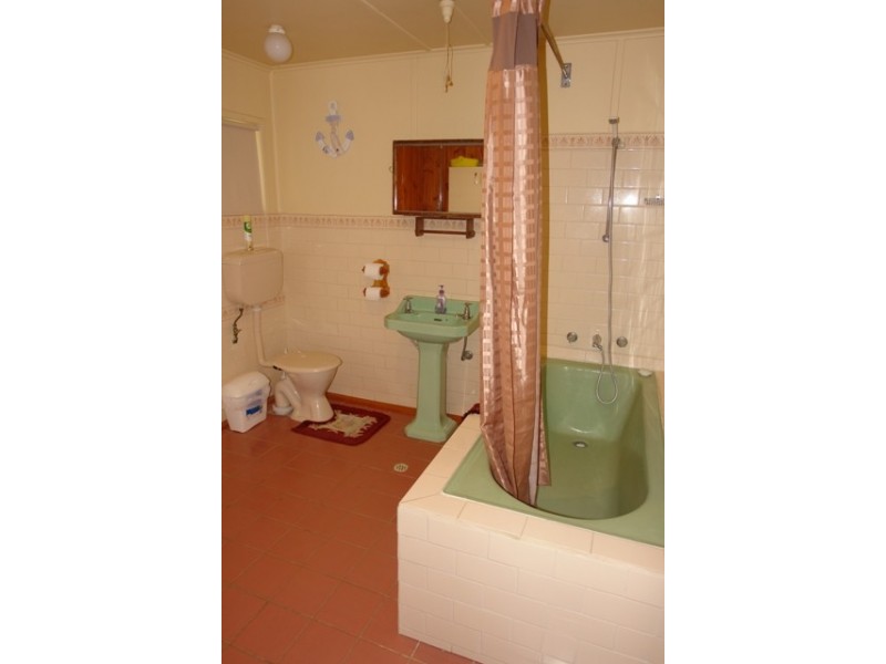 78 Coast Road, Moonta Bay SA 5558