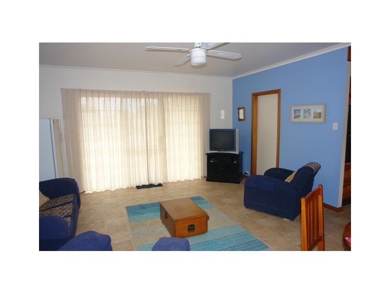 25 Rossiters Road, Moonta Bay SA 5558