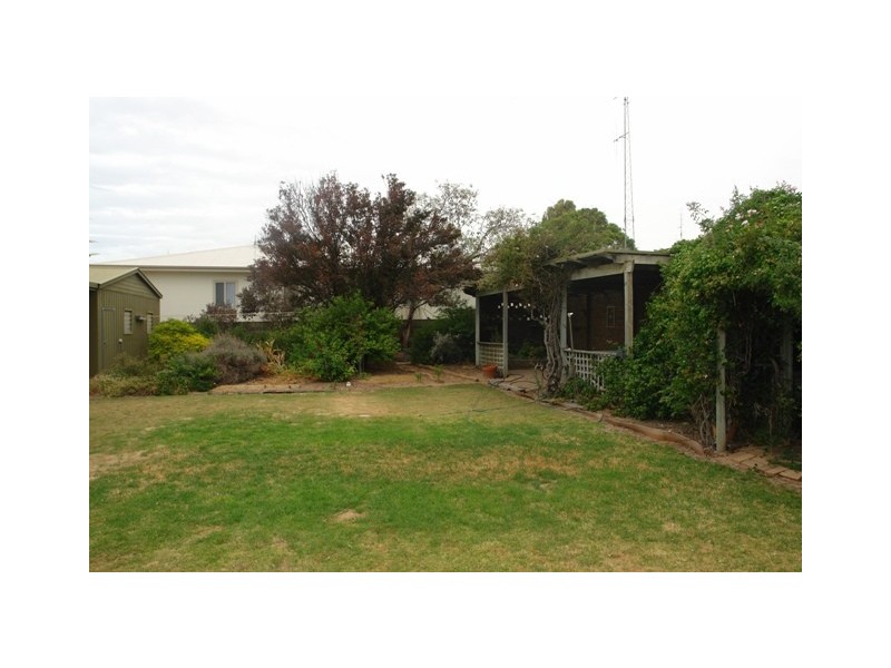 25 Rossiters Road, Moonta Bay SA 5558