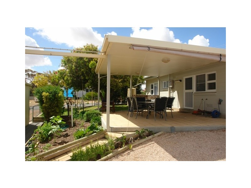37 South Tce, Port Hughes SA 5558