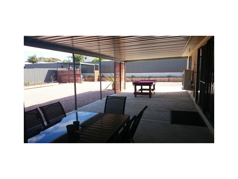 23 Moontana Ave, Moonta Bay SA 5558
