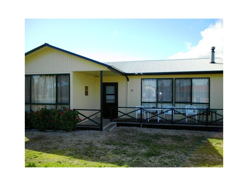 21 Monmouth Street, Moonta Bay SA 5558