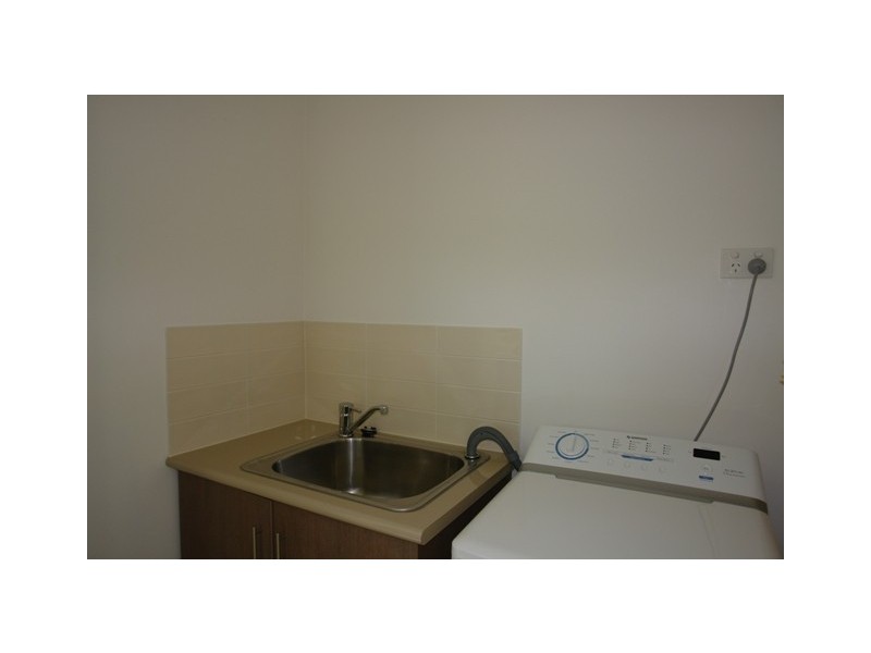 3/6 Hughes Avenue, Moonta Bay SA 5558