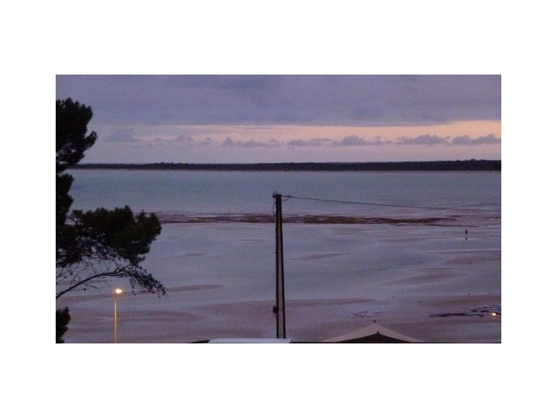 3/6 Hughes Avenue, Moonta Bay SA 5558