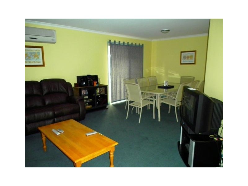 40 Moontana Avenue, Moonta Bay SA 5558