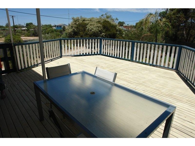 5 Moonta Road, Moonta Bay SA 5558