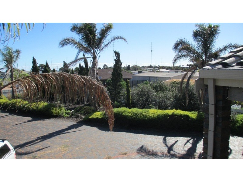 5 Learmond Court, Moonta Bay SA 5558