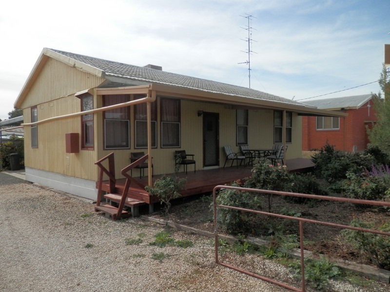37 South Terrace, Blyth SA 5462