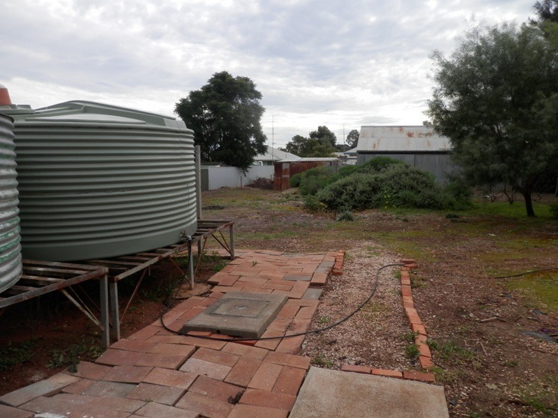 37 South Terrace, Blyth SA 5462