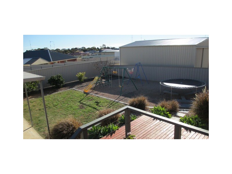 20 Seaview Road, Moonta Bay SA 5558