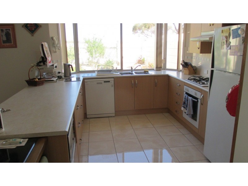 4 Freeman Court, Moonta Bay SA 5558