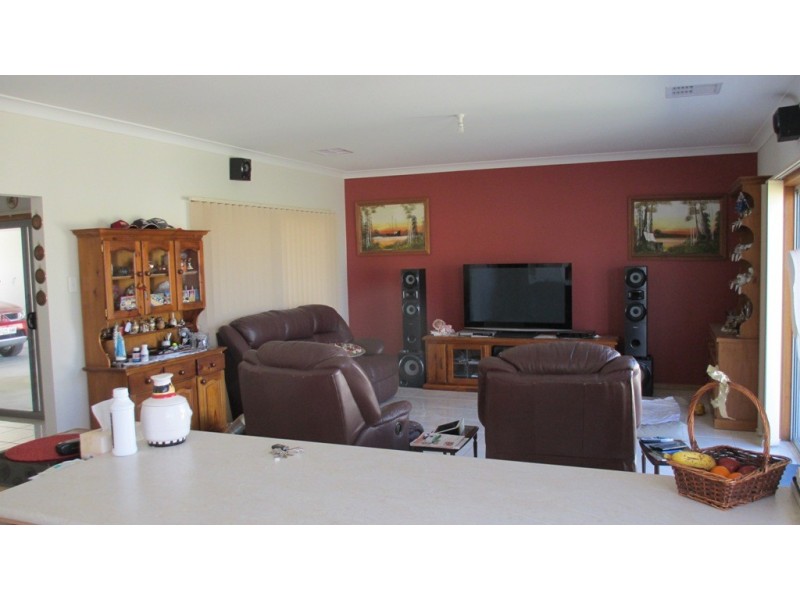 4 Freeman Court, Moonta Bay SA 5558