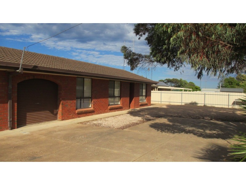 2/63 Coast Road, Moonta Bay SA 5558