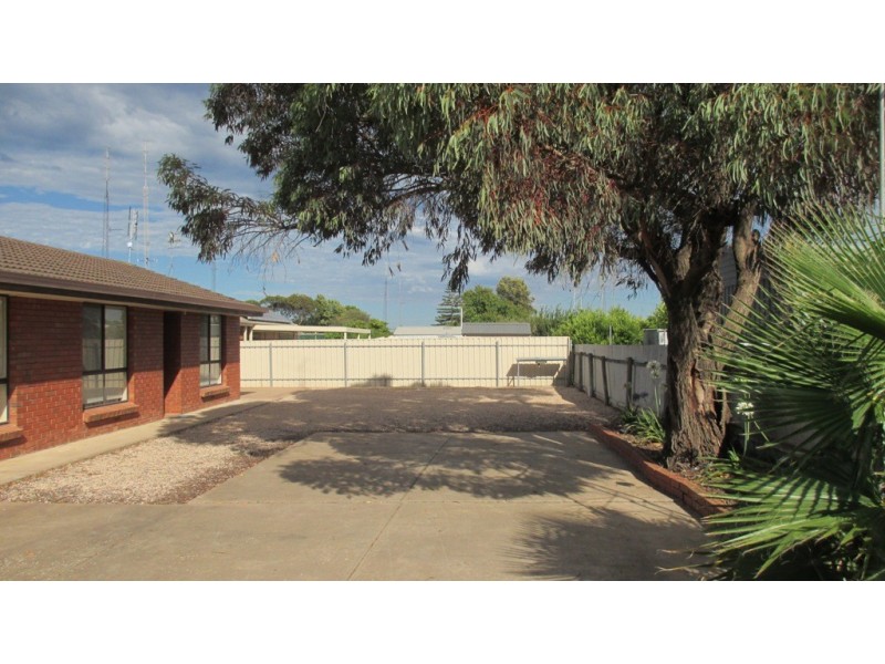 2/63 Coast Road, Moonta Bay SA 5558