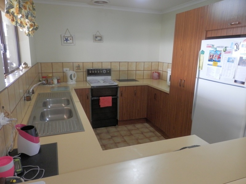 2/63 Coast Road, Moonta Bay SA 5558