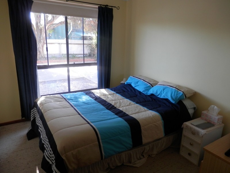 2/63 Coast Road, Moonta Bay SA 5558