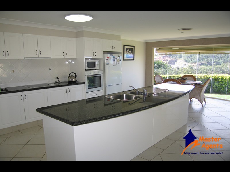 9 Royal View Close, Burleigh Heads QLD 4220
