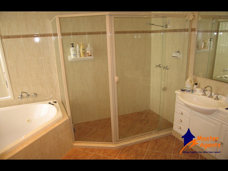 9 Royal View Close, Burleigh Heads QLD 4220