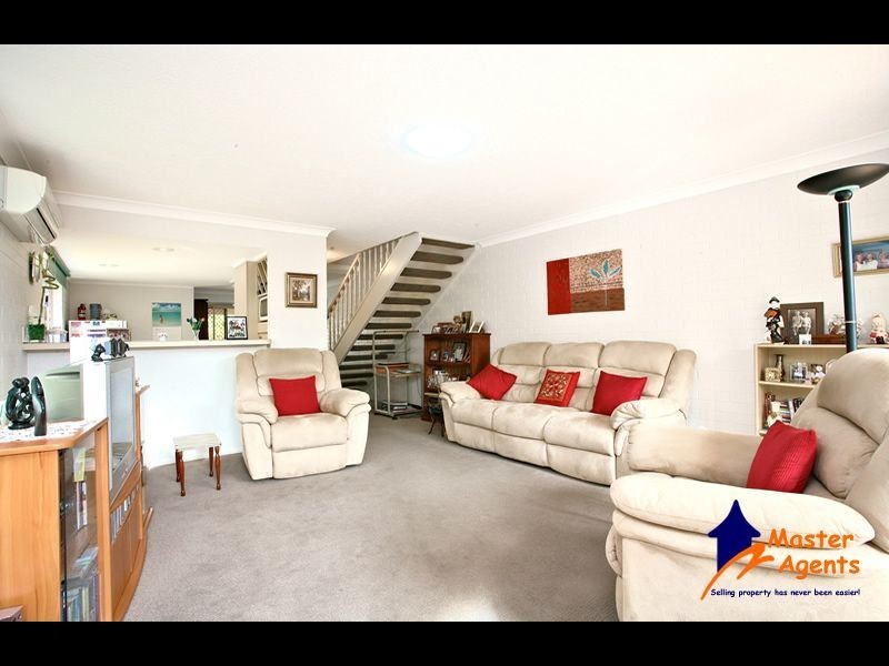 1/10 Snowgum Court, Burleigh Waters QLD 4220