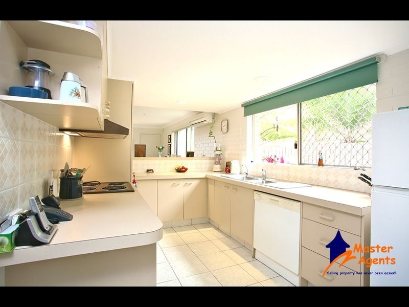 1/10 Snowgum Court, Burleigh Waters QLD 4220