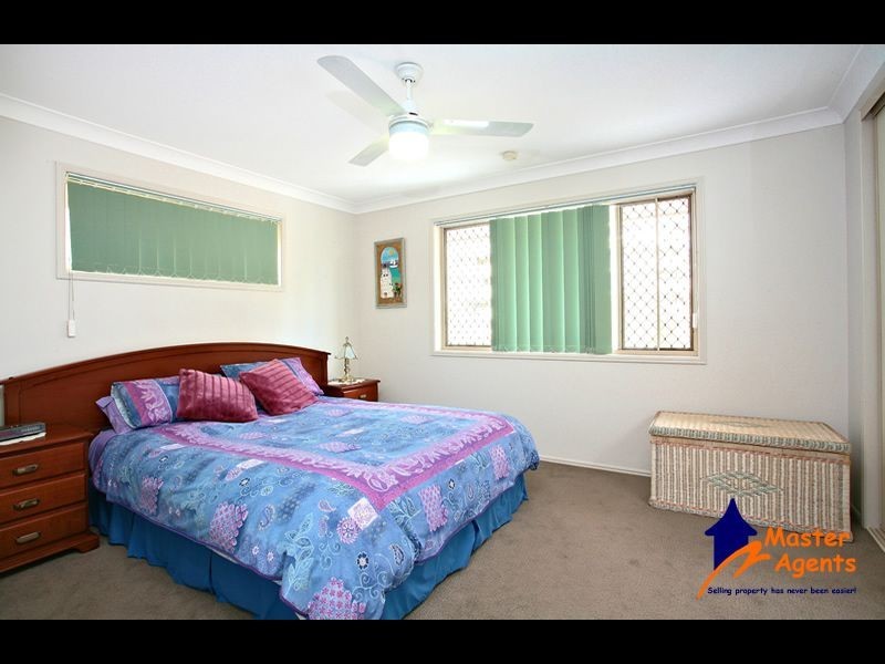 1/10 Snowgum Court, Burleigh Waters QLD 4220